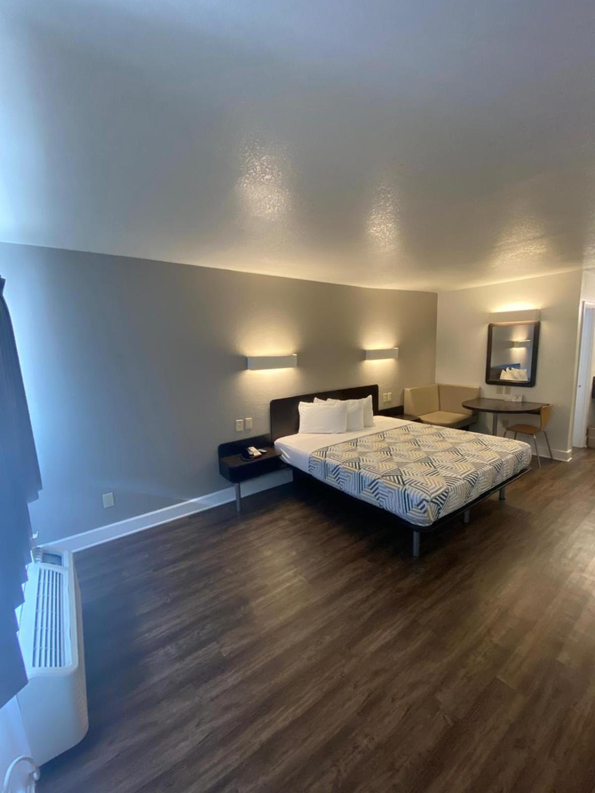 Motel 6 Manchester Tn Экстерьер фото