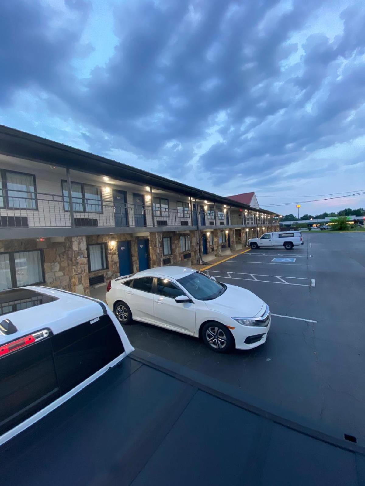Motel 6 Manchester Tn Экстерьер фото